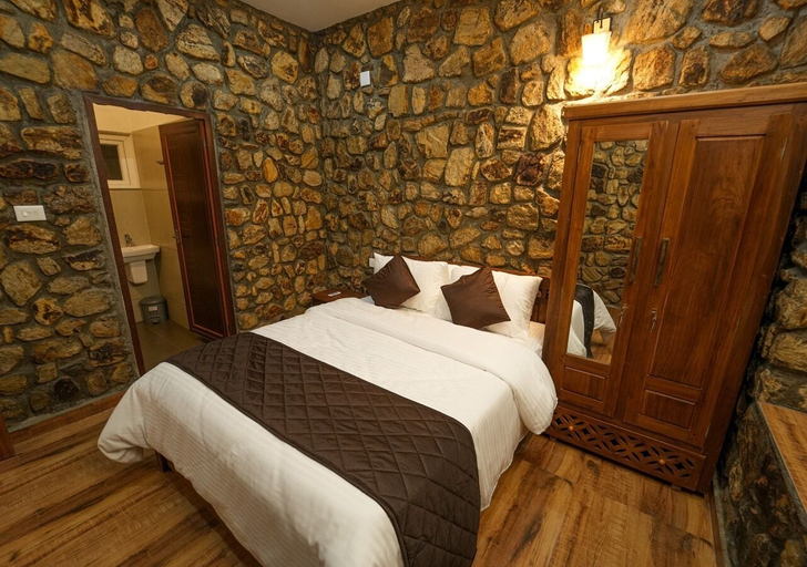 Room 2, Stone castle by voye homes, Idukki