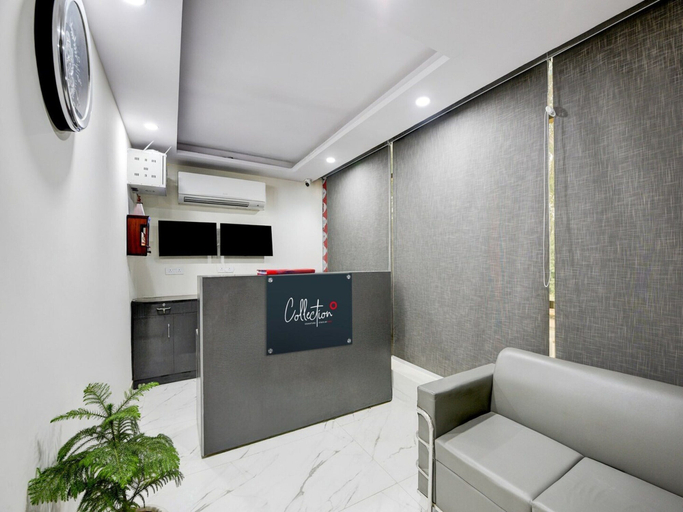 Reception 2, Collection O Hotel Evergreen, Faridabad