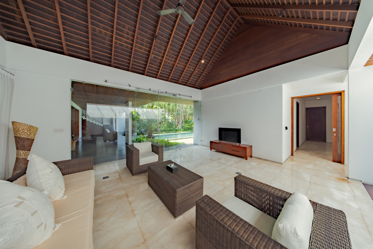 Others 3, Villa SS Chang, Badung