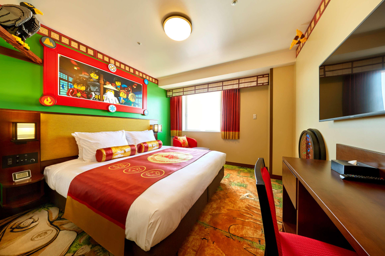 Bedroom 4, Legoland New York Hotel, Orange