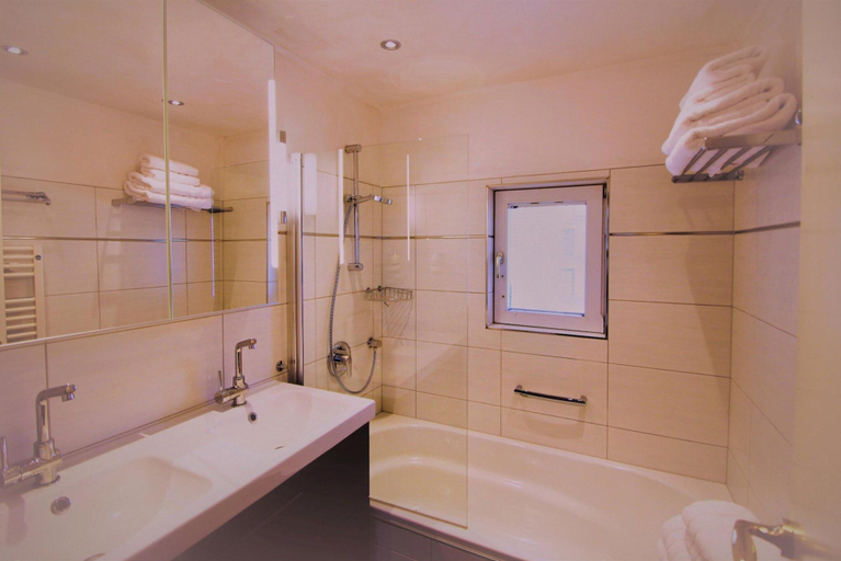 Bathroom 3, Tranquil apartment in the centre of Seefeld, Innsbruck Land
