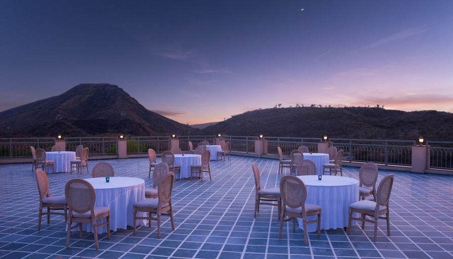 Restaurant 3, Treat Imperial Hridhaan Udaipur, Udaipur