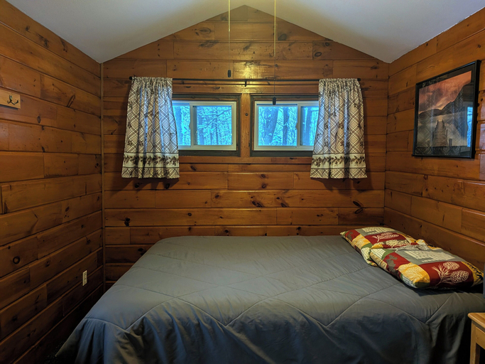 Room 5, Camp Bliss, Cass