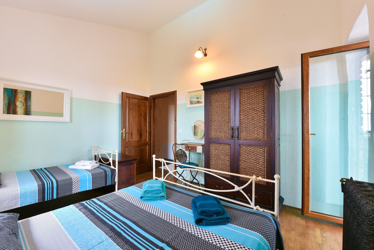 Room 2, Villa mit Pool in Kastelir fur 9 Personen, Kaštelir-Labinci