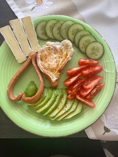 Food & Drinks