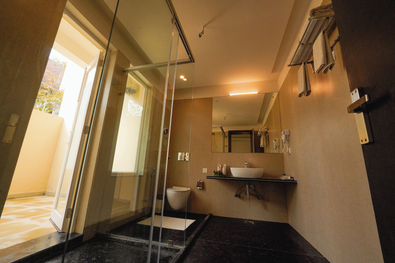 Bathroom 3, Ranthambore Tiger Inn Comfort Resort, Sawai Madhopur