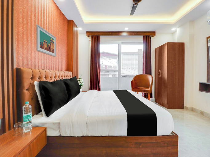 Room 5, Vaanya Bliss Rishikesh, Garhwal