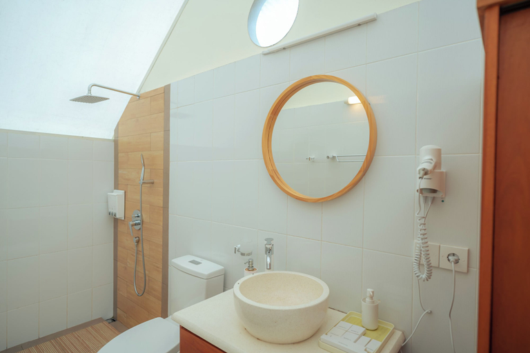 Bathroom 3, Svargan Lakeside Glamping, Tabanan