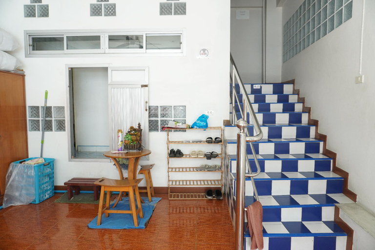 Public Area, Baanchang Guesthouse, Hua Hin