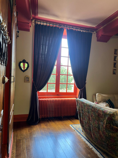 Others 3, Manoir des Comtes, Charente