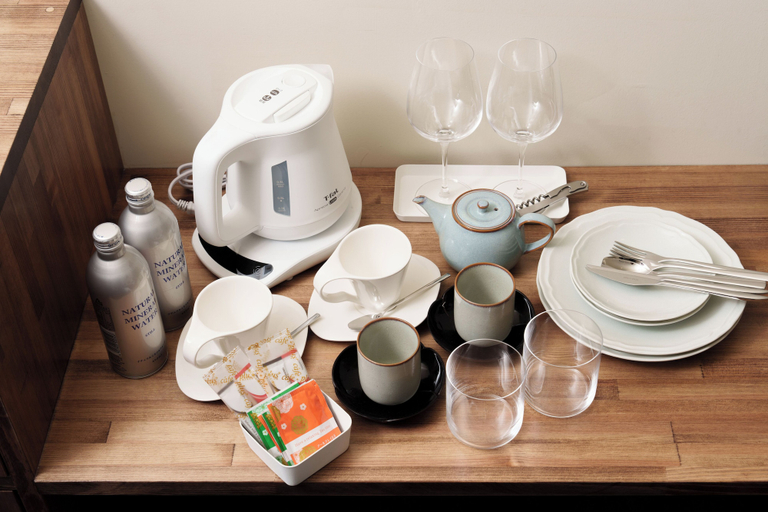 Coffee and/or coffee maker 4, T9 HAKODATE, Hakodate
