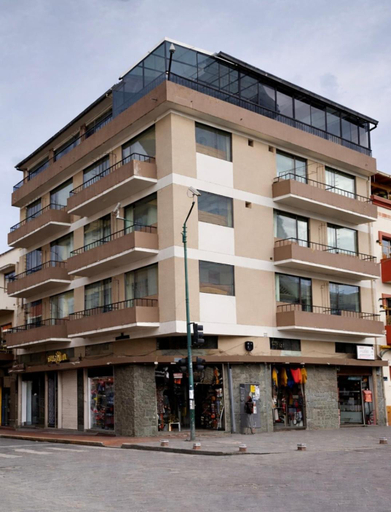 Others 5, Hotel Milan, Cuenca