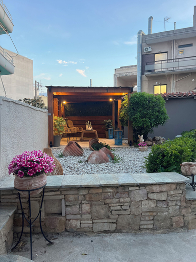 Exterior & Views 2, Garden Square Inn, Attica