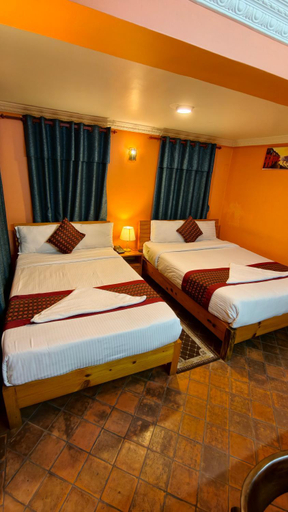 Bedroom 3, Hotel Empire & Rooftop Restaurant, Bagmati