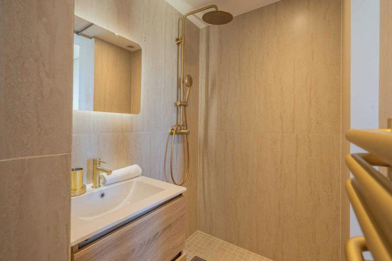 Bathroom 3, Modern Cocoon 2br/6p - Saint Tropez, Var