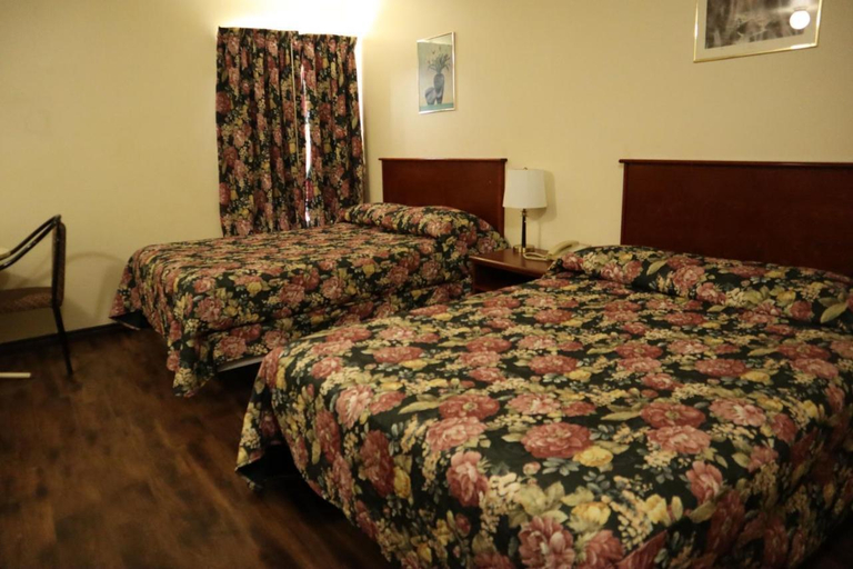 Others 3, Destination Family Hotel, Yukon
