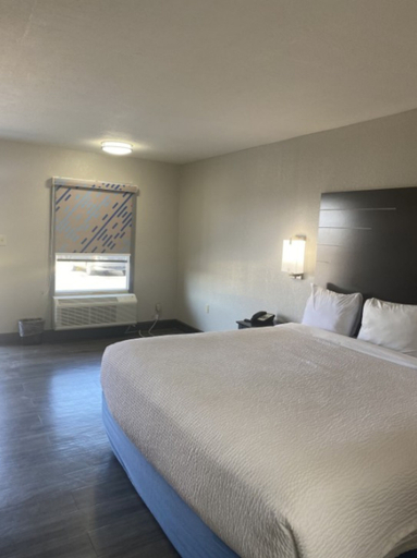 Bedroom 2, Days Inn by Wyndham Moss Point Pascagoula, Jackson