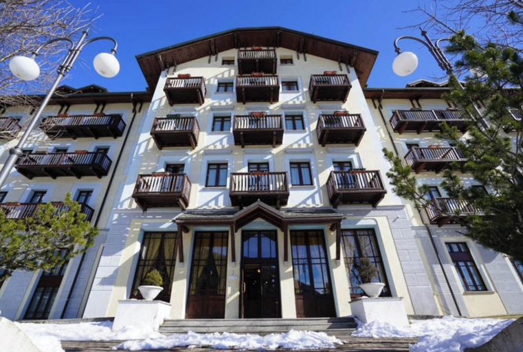 Others 3, Apartment in Ponte di Legno, Brescia