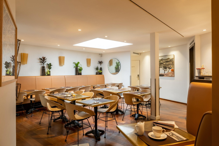 Food & Drinks 5, Le Colisee, Paris