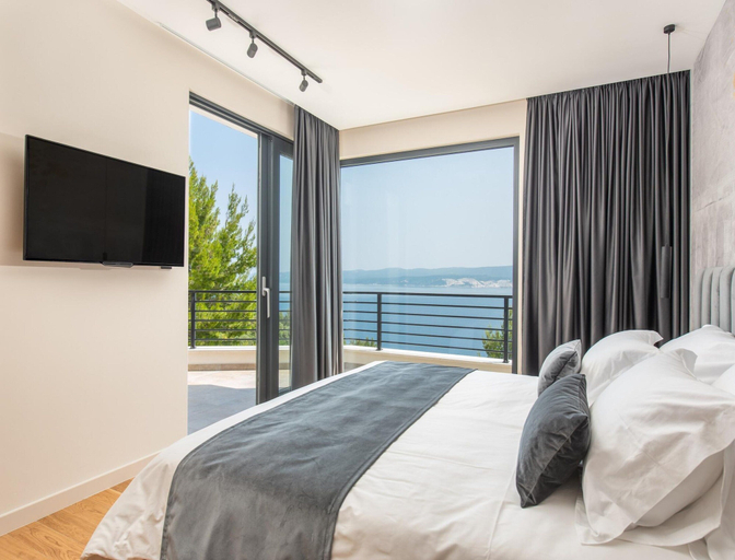 Room 2, Luxury Seaview Villa With Jacuzzi, Imotski