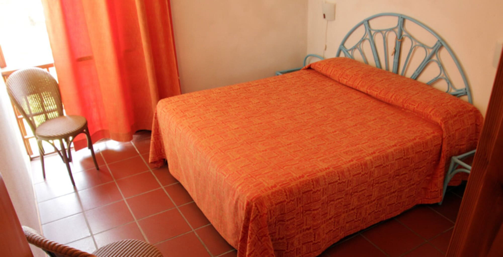 Room 5, Elegant Sardinia Apartment for 4, Olbia-Tempio