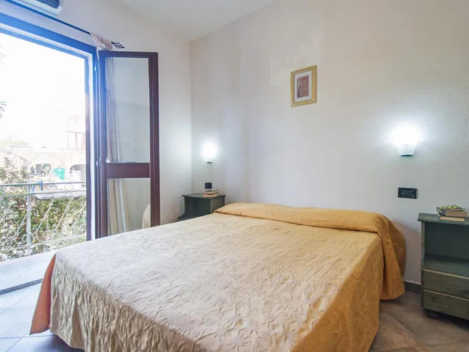 Room 2, Studio in Meernahe auf Sardinien, Nuoro