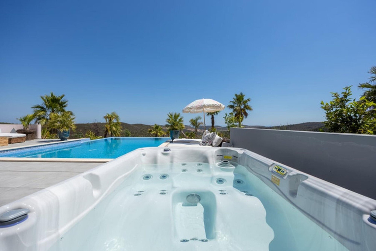 Spa treatment 4, Private Bedroom in a Luxurious Villa, Budens, Vila do Bispo