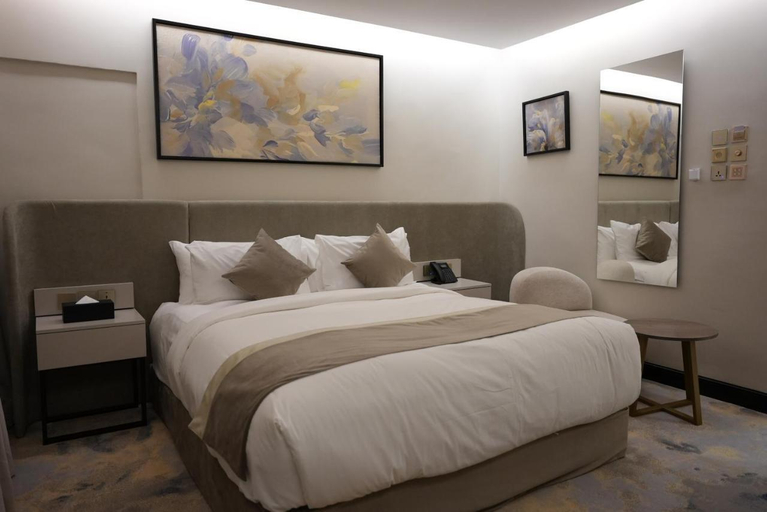 2, Royal Palace Hotel - Al Olaya, Riyadh