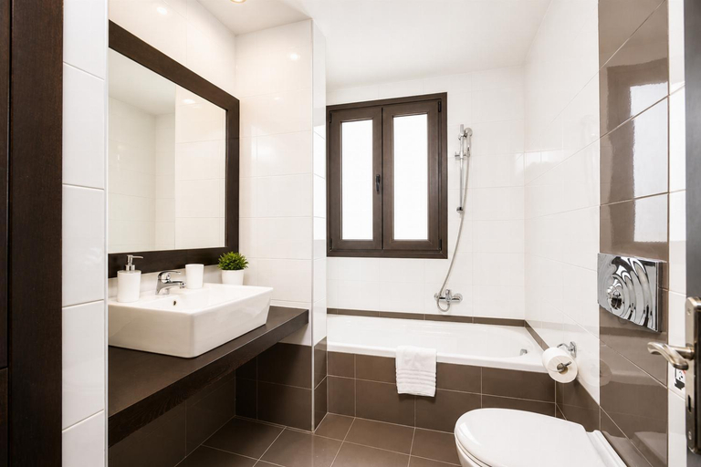 Bathroom, Villa Tsampikos, South Aegean