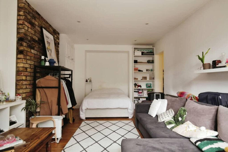 Room 5, Cozy Studio With Private Garden in London, London