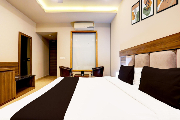 Room 3, Super Collection O Alwar, Alwar