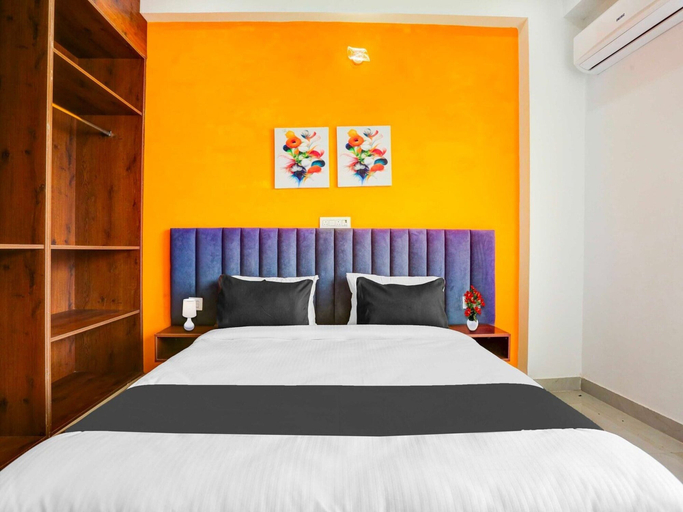Room 2, Townhouse Oak Sector 69 Gurgaon, Gurgaon