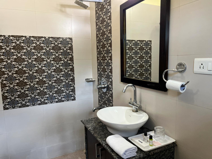 Bathroom 4, Bhagwati Vilas, Jodhpur
