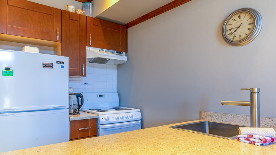 Private kitchen 4, Cahilty #436 Home, Thompson-Nicola
