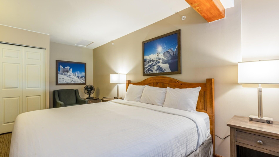 Room 4, Cahilty #421 Home, Thompson-Nicola