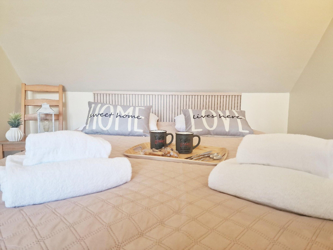 Room 2, Charming Penty 2-4 People, Morlaix bay, Finistère