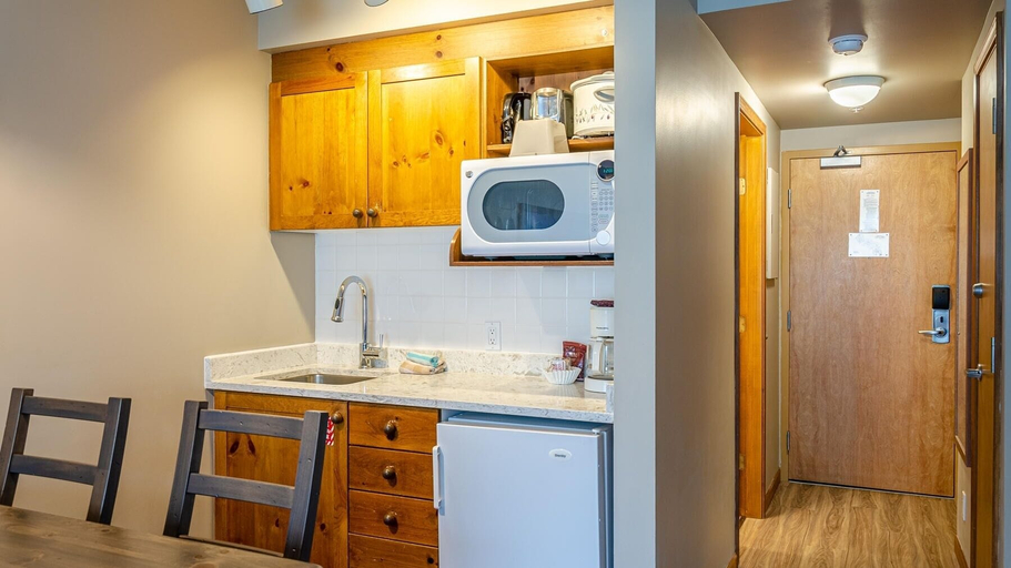 Private kitchen, Cahilty #315 Home, Thompson-Nicola