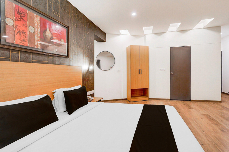 Room 3, Classic Hotel Panchvati Comforts, Bangalore