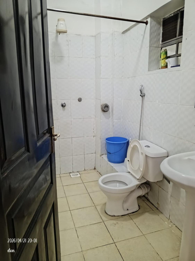 Bathroom, Boma yangu, Starehe