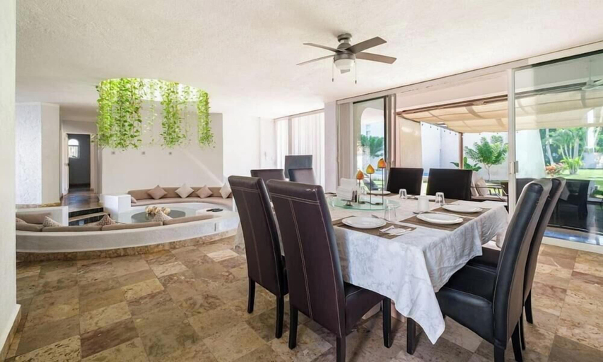 Room 2, Amazing House -private Pool - Tennis - Paddle Cour, Acapulco de Juárez