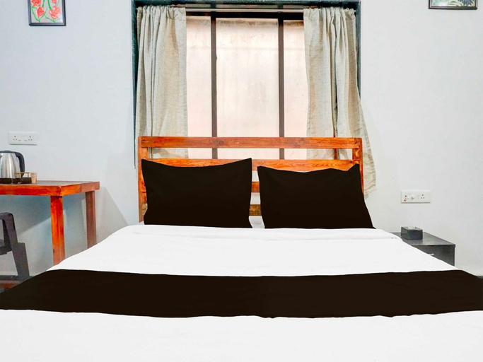 Room 2, Hotel O Baner Near Mumbai Pune Highway, Pune