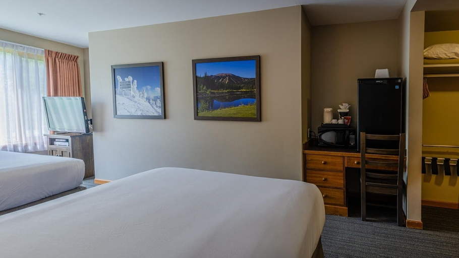 Room 2, Cahilty #213 Home, Thompson-Nicola