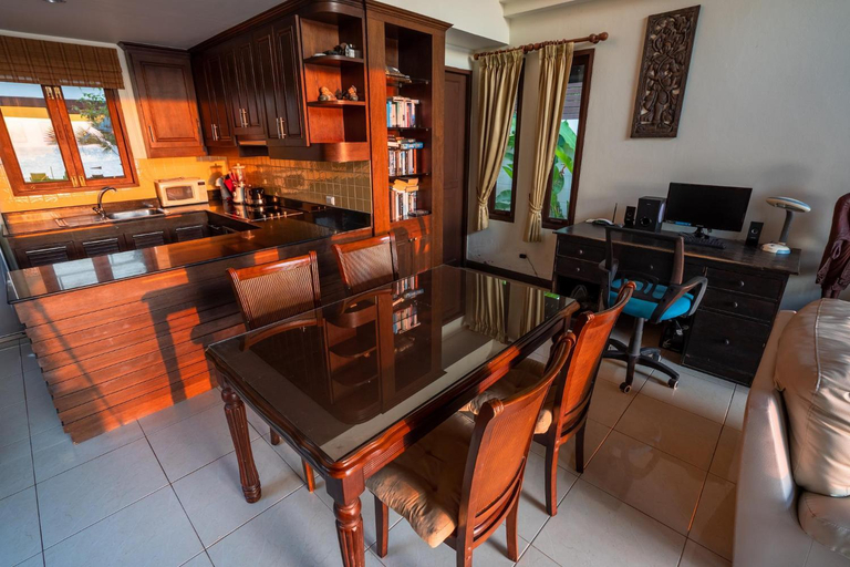 Food & Drinks, Amazing Beachfront Villa, Ko Lanta