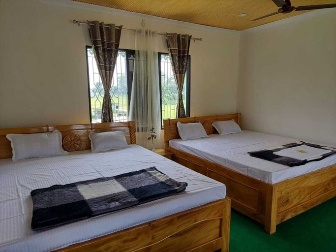 Room 4, Hotel O Chilapata Forest, Alipurduar