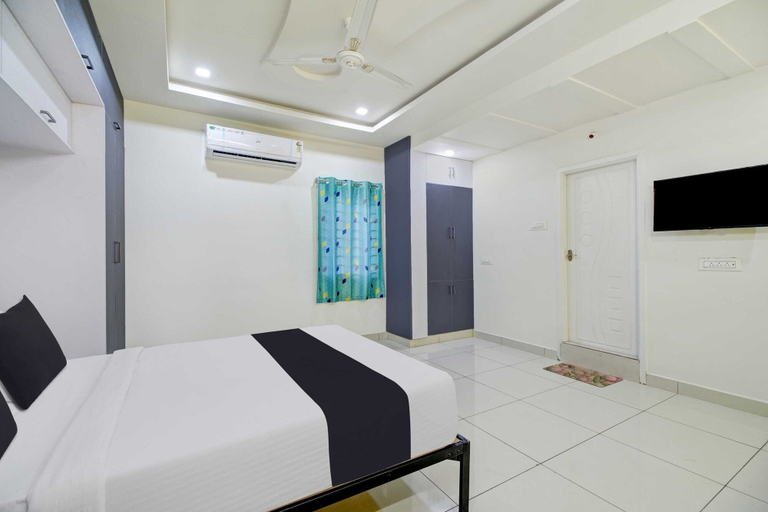 Room 4, Collection Amaravathi Annapurna Nagar, Guntur