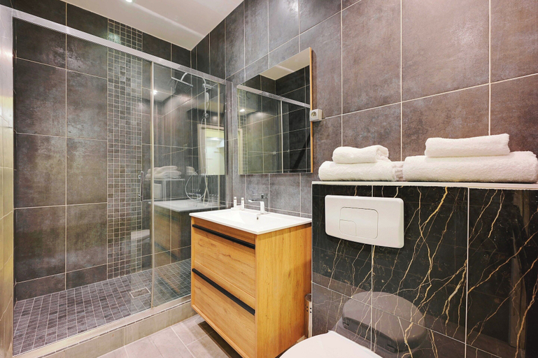 Bathroom, Serene Apartment - 1br/4p - Place de la Bastille, Paris