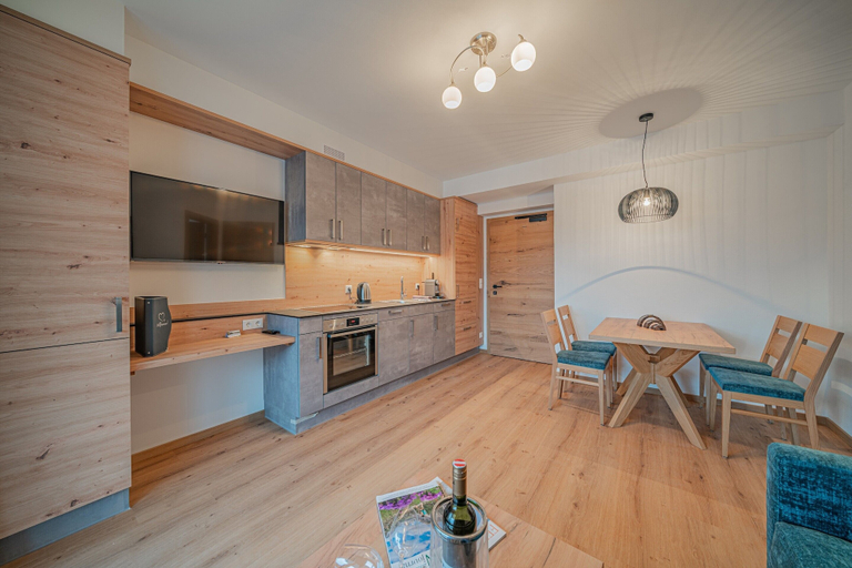 Others 5, Apartment in Brixen im Thale With Parking, Kitzbühel