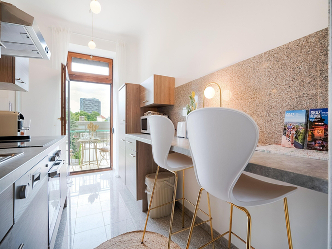 Private kitchen 3, Apartment in Graz Near Unseco City Center, Graz