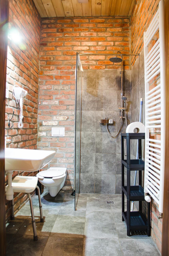 Bathroom 3, Ulanska Zagroda, Wałcz