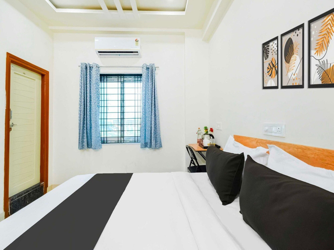 Room 4, Townhouse Oak Kokapet Near GAR, Ranga Reddy